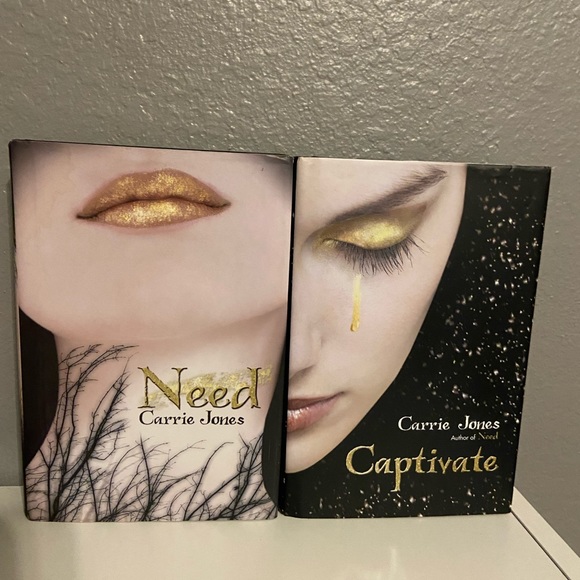 Need & captivate carrie jones hardcovers - Picture 1 of 7